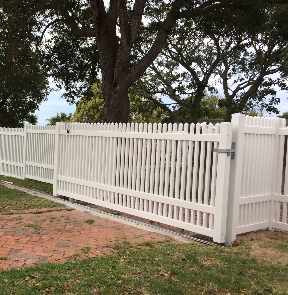 Rolling Gates Fendeck uPVC Products direct to the public